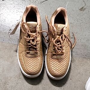 NIKE Wmns Air Force 1 Upstep Premium 'Blur'